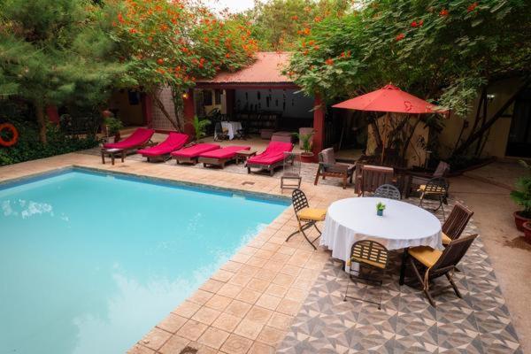 Hibiscus House Gambia Hotel Brufut Ngoại thất bức ảnh