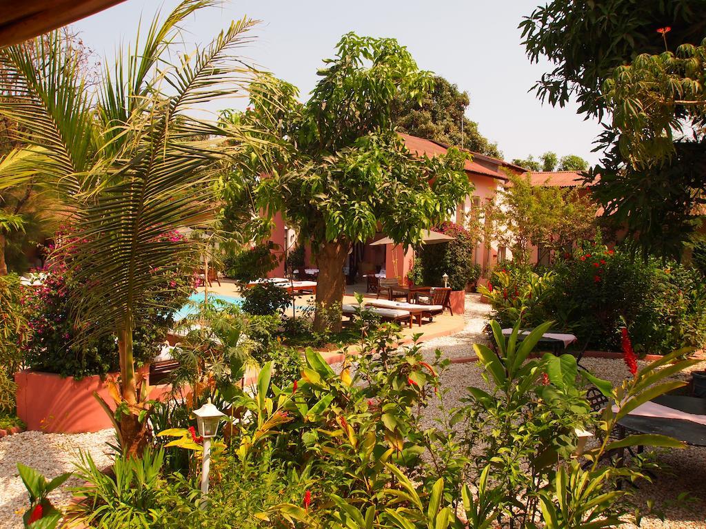 Hibiscus House Gambia Hotel Brufut Ngoại thất bức ảnh
