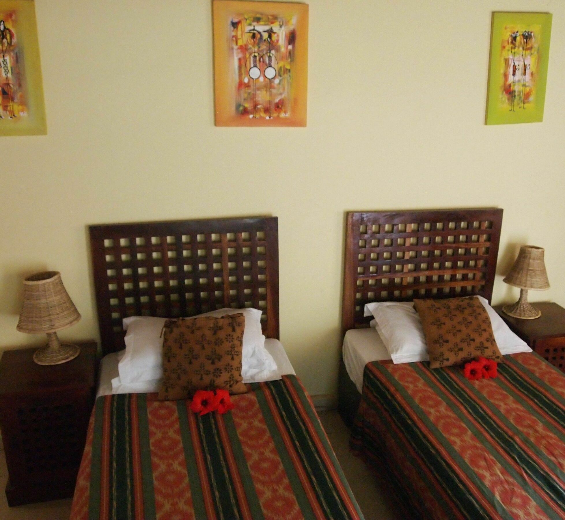 Hibiscus House Gambia Hotel Brufut Ngoại thất bức ảnh