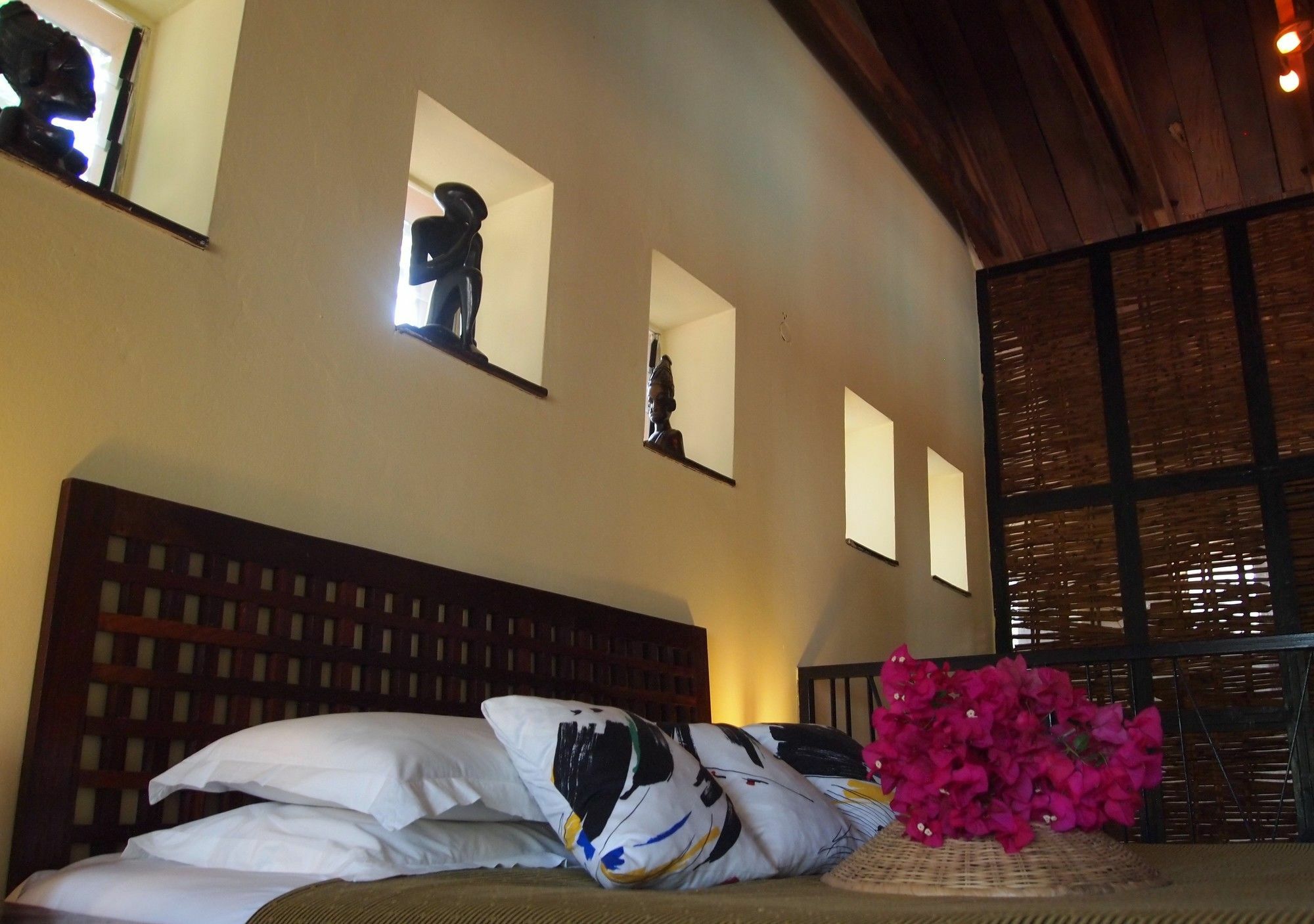 Hibiscus House Gambia Hotel Brufut Ngoại thất bức ảnh
